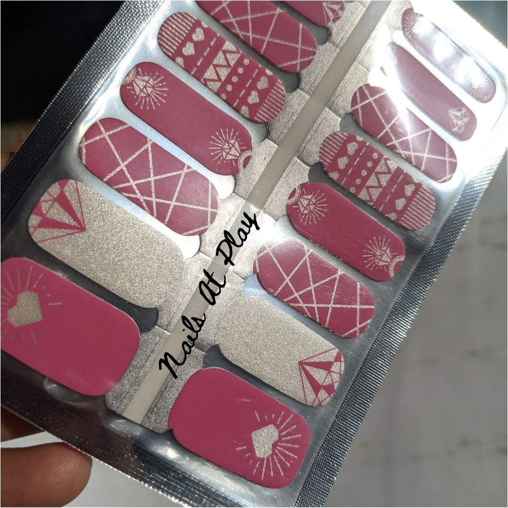 5 for $20 Nail Wraps- Crystal Cave - Picture 3 of 8